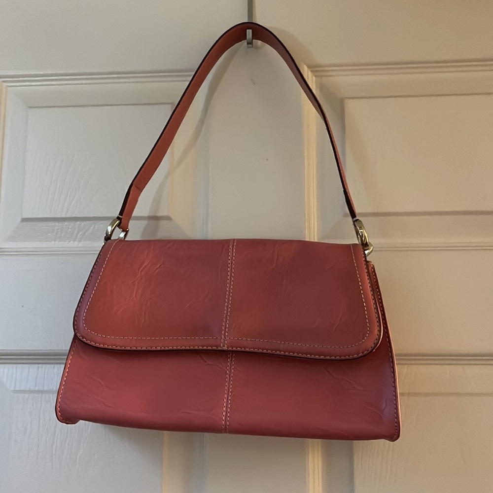 Liz Claiborne Purse Color Pink